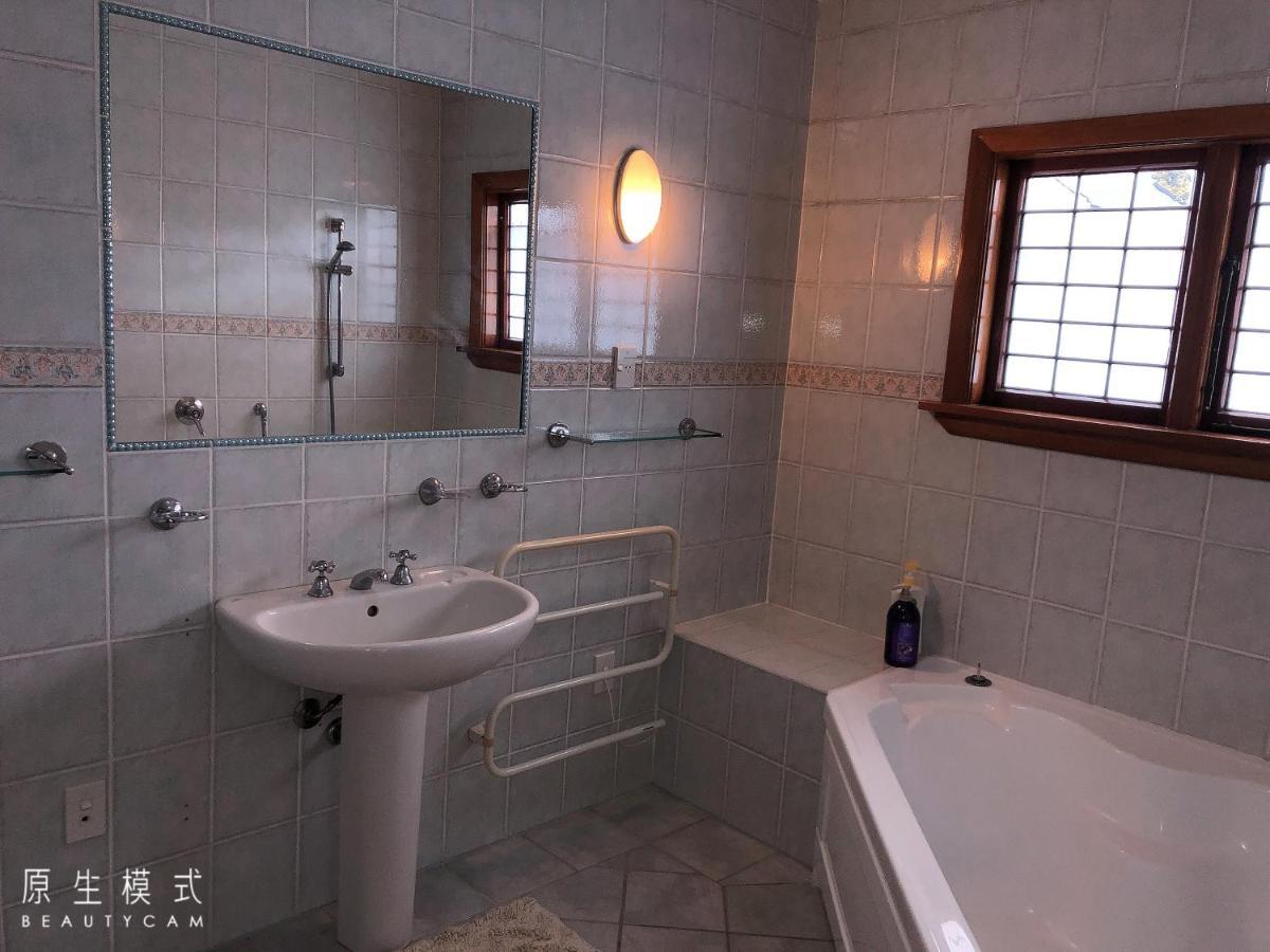 Papanui Road Holiday Home Christchurch Ngoại thất bức ảnh